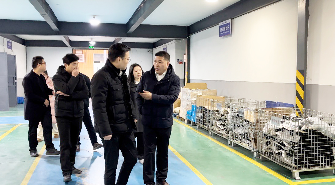 嵊州市委常委、组织部部长周勇一行莅临斯科参观考察！